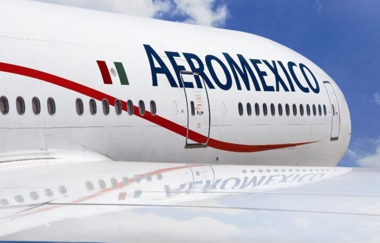 Aeroméxico vuelve a cotizar en México y EEUU tras recaudar 192 millones de euros en su OPI