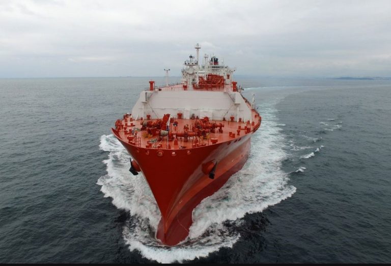 Argelia lidera el suministro de gas a España en octubre; el gas ruso sigue en niveles mínimos.