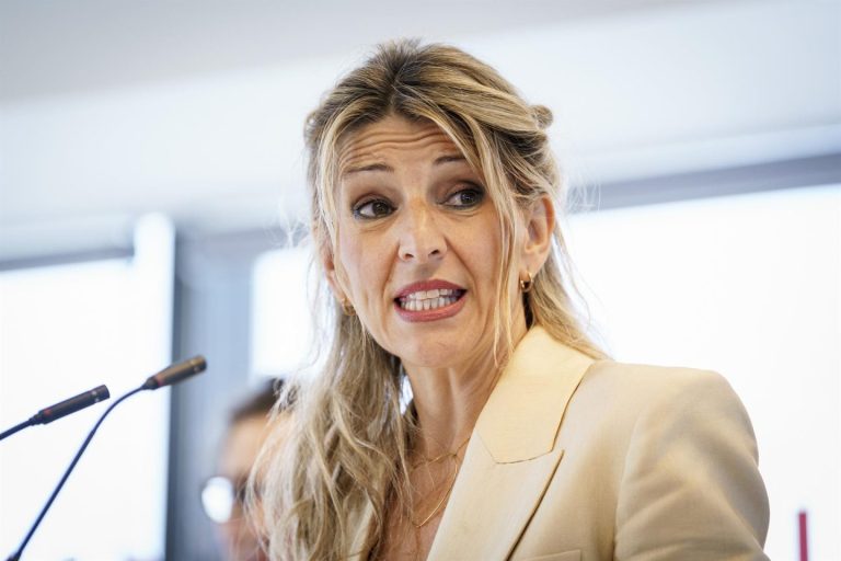 Díaz se compromete en México a liderar esfuerzos globales contra la precariedad laboral.