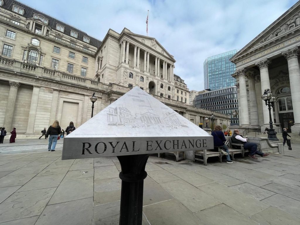 El Banco de Inglaterra busca regular las ‘stablecoins’ para aumentar la confianza y estabilidad financiera