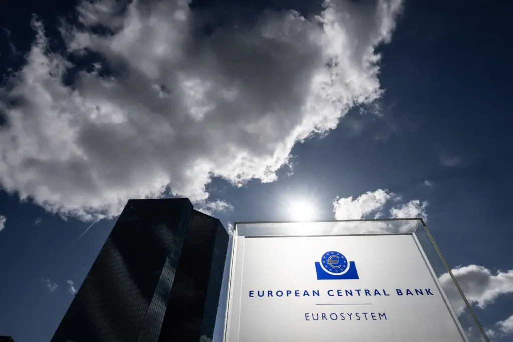 El BCE advierte que el auge de las ‘stablecoins’ podría reducir depósitos en bancos minoristas.