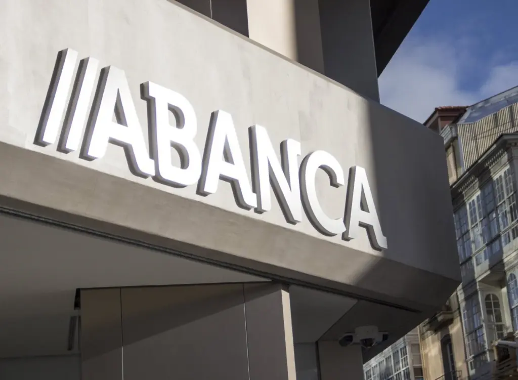 El BCE multó a Abanca con 187.000 euros por no desglosar sus riesgos climáticos en 2024