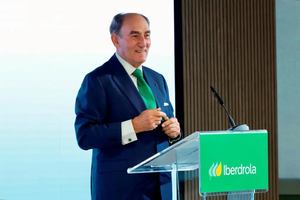 Fitch mantiene el rating ‘BBB+’ estable de Iberdrola, resaltando su estrategia y liderazgo en energía hasta 2028