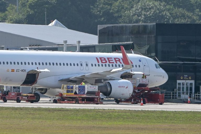 Iberia suspende vuelos a Venezuela tras advertencia de seguridad de EEUU sobre espacio aéreo venezolano