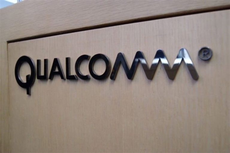 Qualcomm gana 4.812 millones en 2025, un 45% menos, pero aumenta sus ingresos un 14%