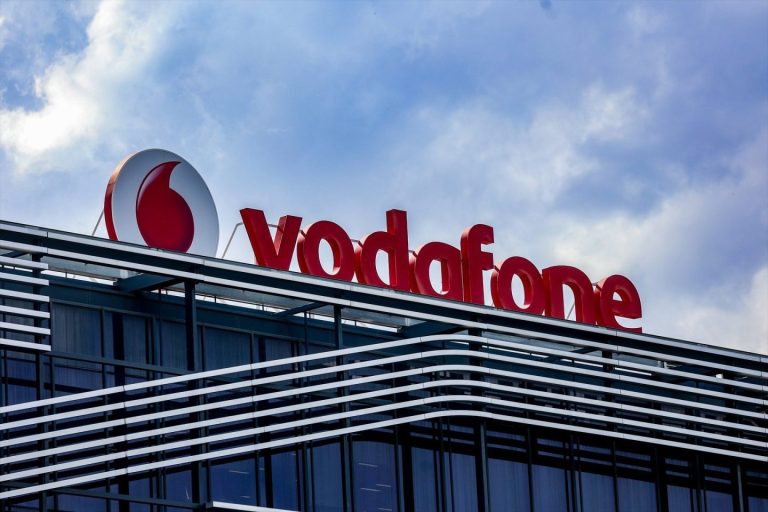 Vodafone España subirá tarifas una media de 2,5 euros/mes desde el 8 de enero por costes elevados