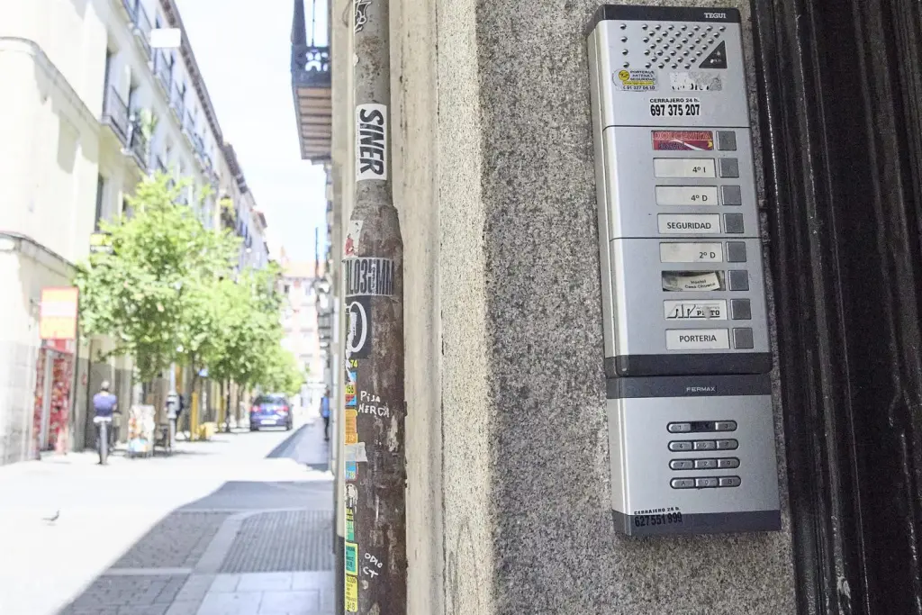 Airbnb recurrirá multa de 64 millones por considerar que infringe leyes españolas y europeas.