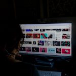 Bruselas aprueba cambios de TikTok para mejorar transparencia en registro de anuncios y evitar multa