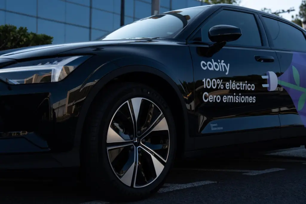 Cabify logró un récord de ingresos en España con 262 millones de euros en 2024, un 5,5% más.