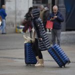 El 55% de los viajeros usa ChatGPT o apps de IA para planificar sus viajes, según McKinsey.