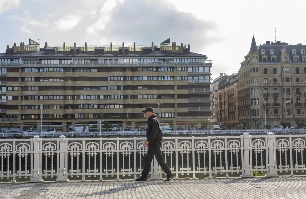 El desfase entre el precio de la vivienda y el PIB es del 12,8%, lejos del 44,2% de 2007