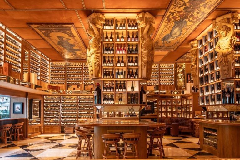 El Grupo Paraguas crea el Instituto Español del Vino para impulsar la formación en sumillería.