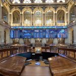 El Ibex 35 alcanza récord histórico al cerrar la semana en 17.169 puntos tras subir un 1,8%