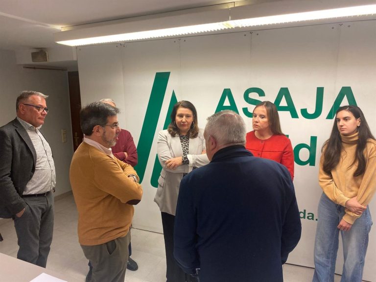 El PP pide al ministro Planas comparecer y reunirse con consejeros ante la peste porcina creciente