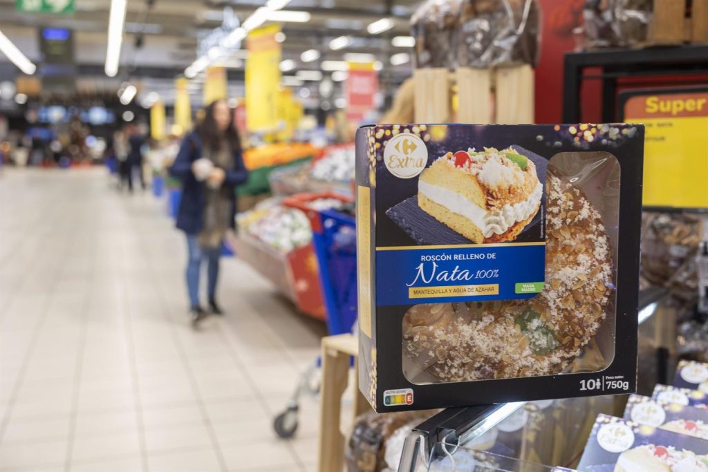 El roscón de Reyes de nata de Carrefour, el mejor de supermercado, seguido de El Corte Inglés y Lidl