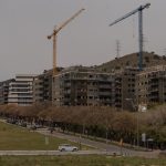 El suelo urbano se abarata un 0,3% en el tercer trimestre, según el Ministerio de Vivienda.