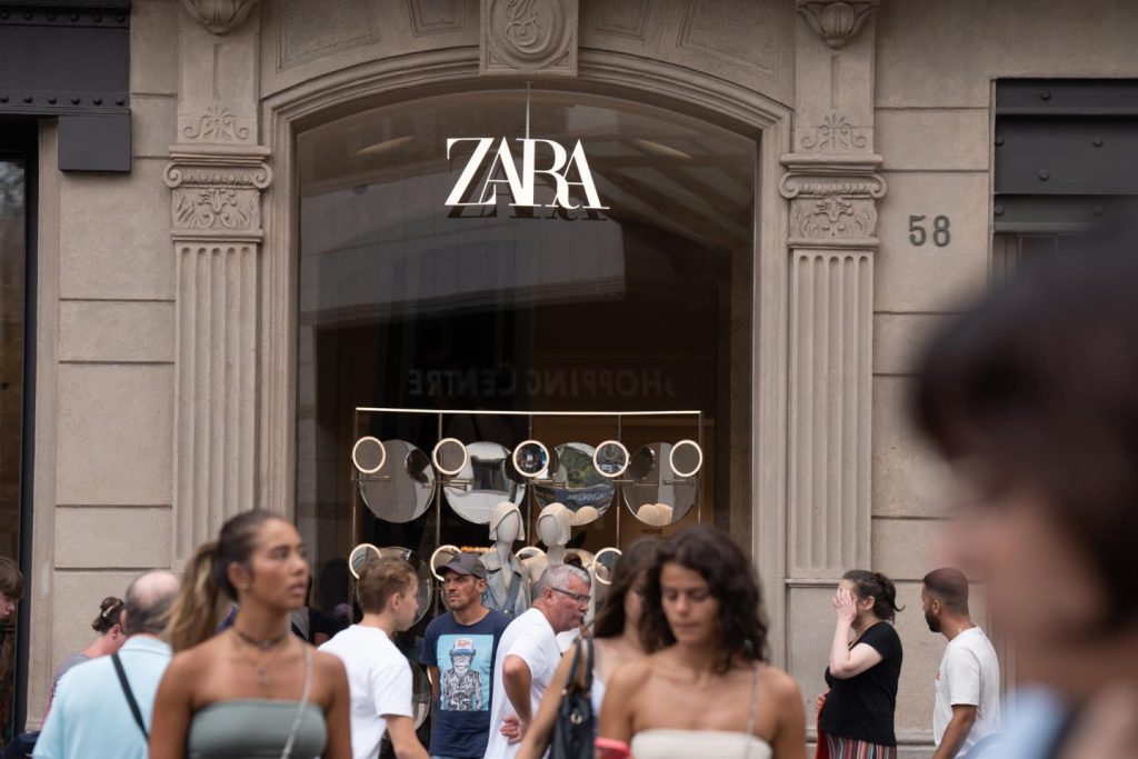 Inditex alcanza récord en Bolsa y logra una capitalización superior a los 174.000 millones de euros