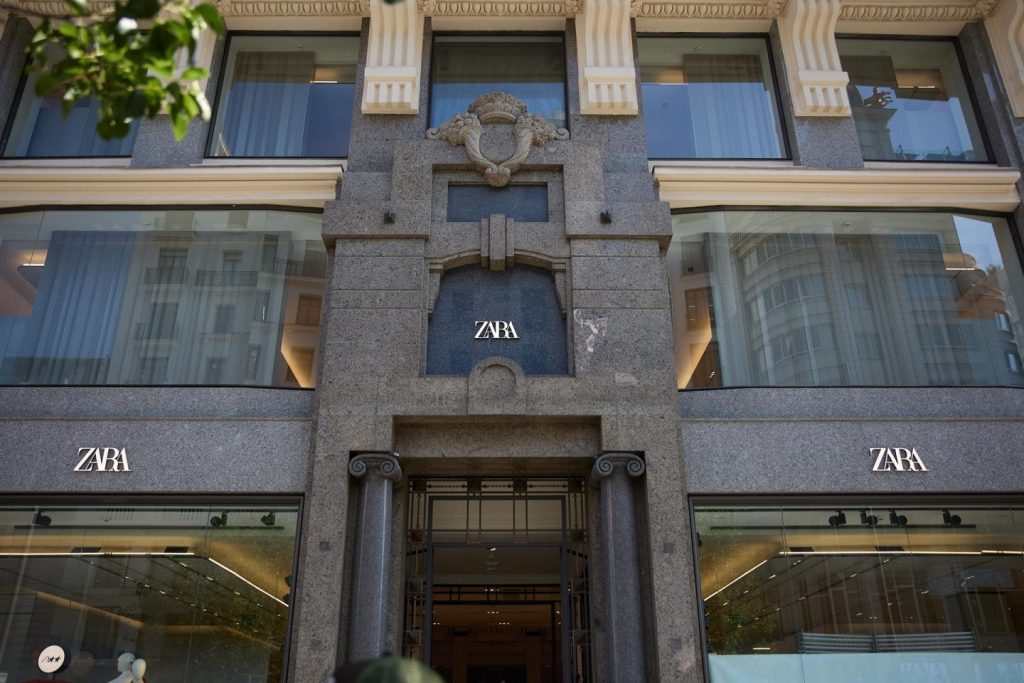 Inditex sube casi 12% en dos días por récord de resultados y respaldo de analistas en bolsa