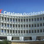 La CNMV suspenderá a Catalana Occidente al cierre de mercado tras la OPA de Inocsa este martes