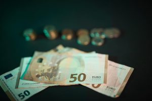 Los fondos de inversión suben en noviembre con 2.830 millones y alcanzan un total de 448.570 millones