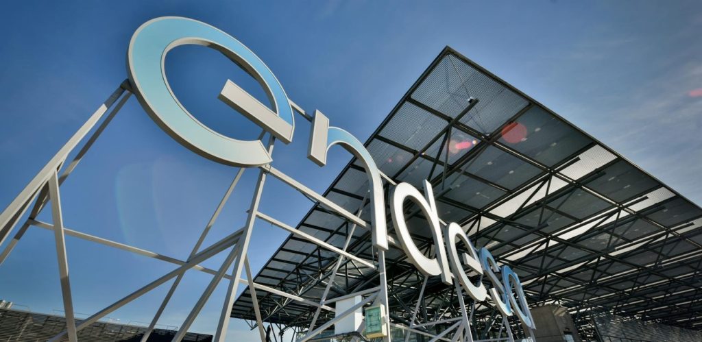 S&P mejora la perspectiva de Endesa a ‘positiva’ tras hacer lo mismo con su matriz, Enel