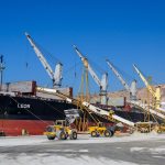 Bruselas expedienta a España por exigir bandera nacional en remolque y amarre en sus puertos