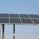 En 2025, la eólica y solar superan a los fósiles en generación de electricidad en la UE por primera vez