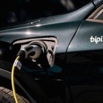 España supera los 600.000 coches eléctricos e híbridos enchufables en circulación.