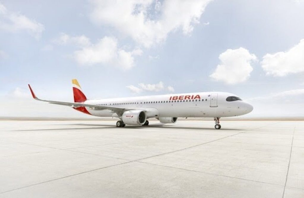 Iberia añade más de 5.000 plazas de vuelo entre Madrid y Sevilla, Granada y Jerez por problemas del tren