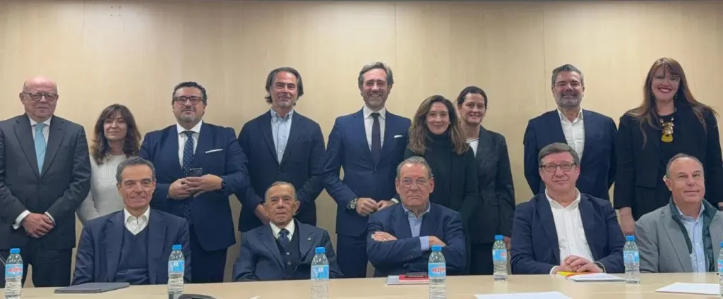 La Mesa del Turismo crea un órgano para representar el sector turístico español en Bruselas