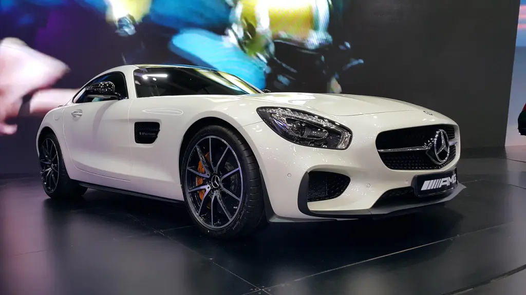 Piezas comúnmente reemplazadas en Mercedes-AMG: guía para propietario