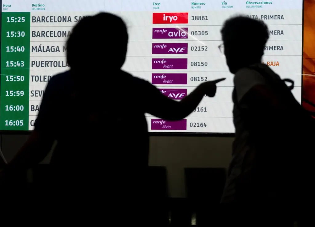 Renfe cierra 2025 con un récord de más de 37 millones de viajes en AVE y larga distancia