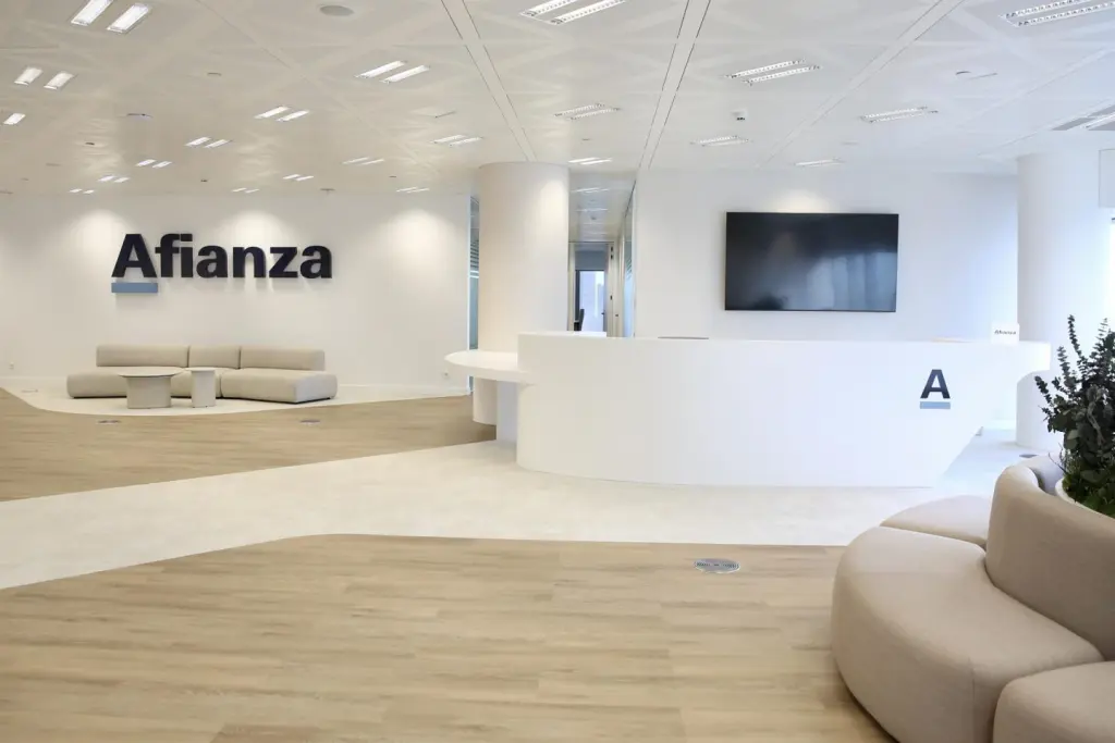 Afianza obtiene 110 millones de euros de BlackRock para su plan estratégico y cancelar deuda.