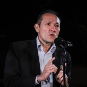 Colombia mantendrá un aumento del 23,7% del salario mínimo en 2026 pese a la suspensión del decreto