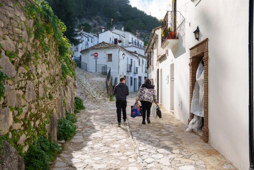 El Gobierno limita precios de hoteles una semana en 14 municipios afectados por la borrasca Leonardo