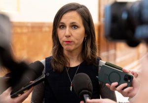 El Gobierno veta la ley de Podemos para nacionalizar Repsol por suponer un coste de 9.000 millones