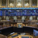 El Ibex 35 logra su mayor subida semanal desde 2025, sube un 2,91% y supera los 18.100 puntos