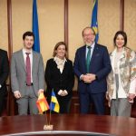 El Ministerio de Economía y empresas españolas visitan Kiev para fortalecer acuerdos con Zelenski