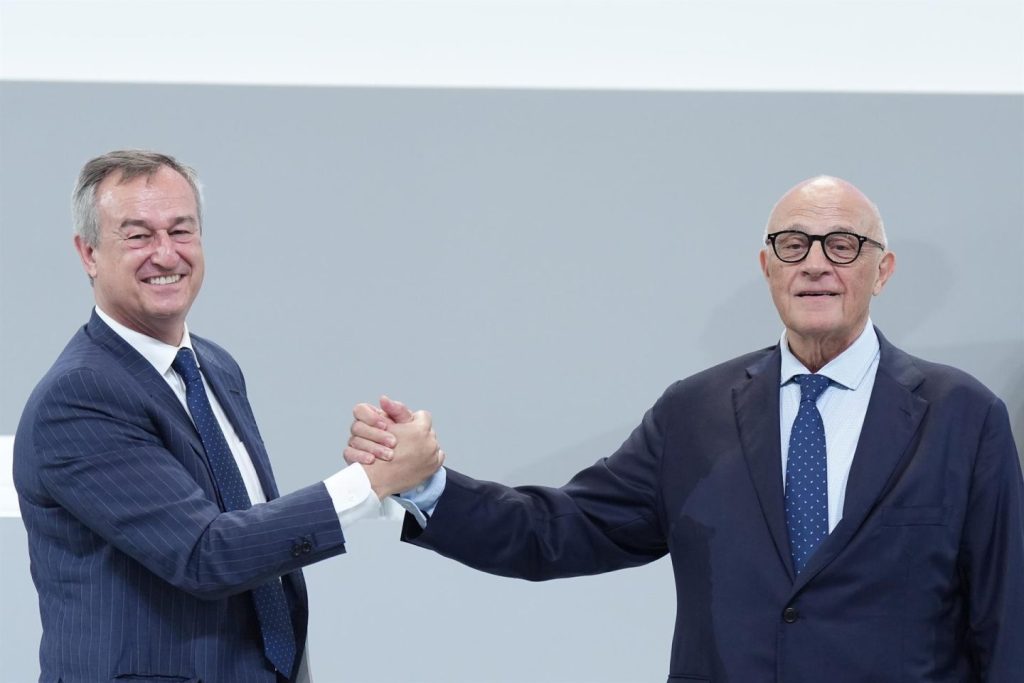 González-Bueno ganó 4,81 millones como CEO de Sabadell en 2025; Oliu, 1,85 millones como presidente