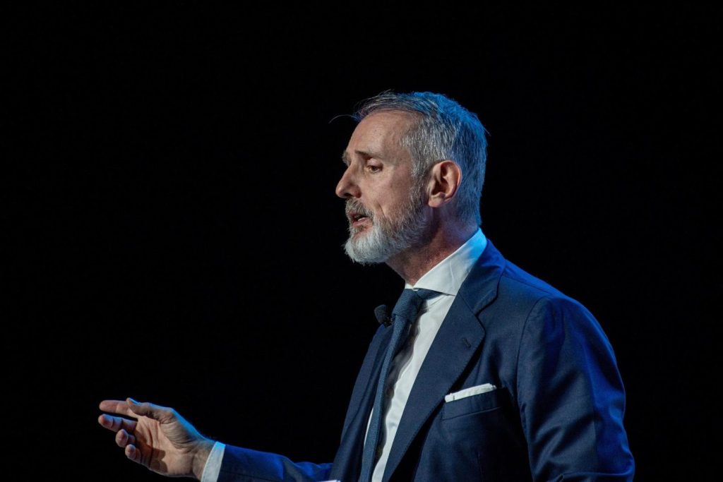 Marc Murtra ganó 5,23 millones de euros en su primer año como presidente de Telefónica en 2025