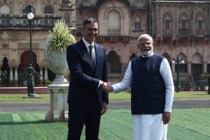 Sánchez inicia su viaje a la India y se reúne con empresarios en Nueva Delhi buscando invertir y crecer juntos