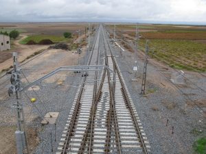 Suspendida la circulación de trenes entre Valdemusa y Calañas por riesgo de desprendimiento.
