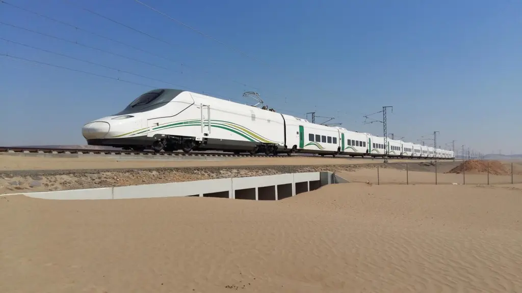 Talgo reduce pérdidas un 6,7% y prevé ingresos de 750 millones en 2026.