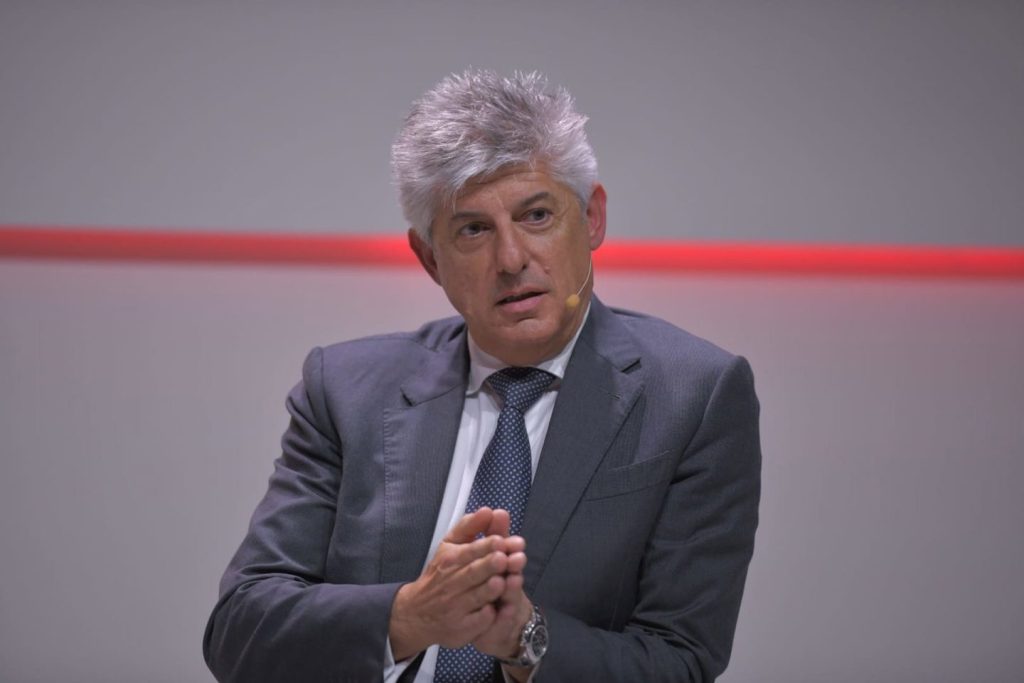 Cellnex introduce cláusula para vencimiento anticipado en su contrato de permuta financiera