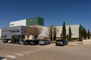 Dcoop aplaza la compra de su filial en EE.UU. por posibles medidas comerciales de Trump contra España