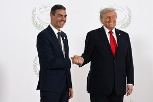 El Gobierno exige a Trump respetar acuerdos UE si desea suspender el comercio con España