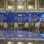 El Ibex 35 cae un 1,22% y cierra en 17.139,9 puntos por tensiones en Oriente Próximo