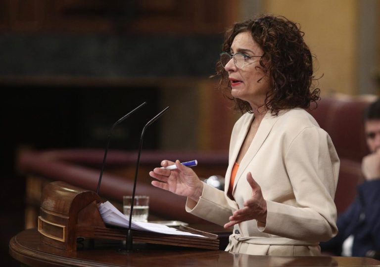 El PP someterá a examen a Montero en su despedida del Congreso para conocer su legado en el Gobierno