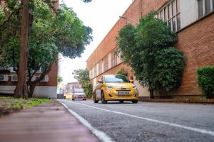 Fiat 500 híbrido llega a España: eficiencia y sostenibilidad desde 19.140 euros, ideal para la ciudad