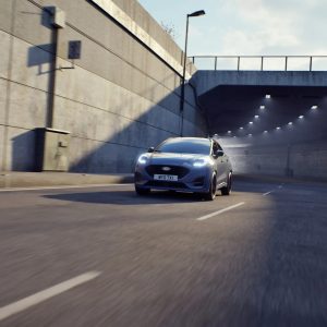 El nuevo Ford Puma mejora su autonomía e incorpora la tecnología de conducción sin manos en el volante